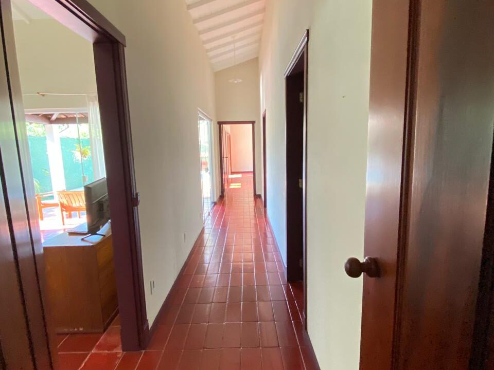 Casa-com-excelente-localização-no bairro-Cabore (22)