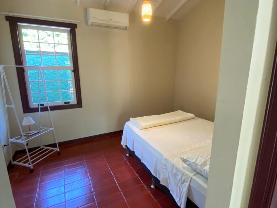 Casa-com-excelente-localização-no bairro-Cabore (24)