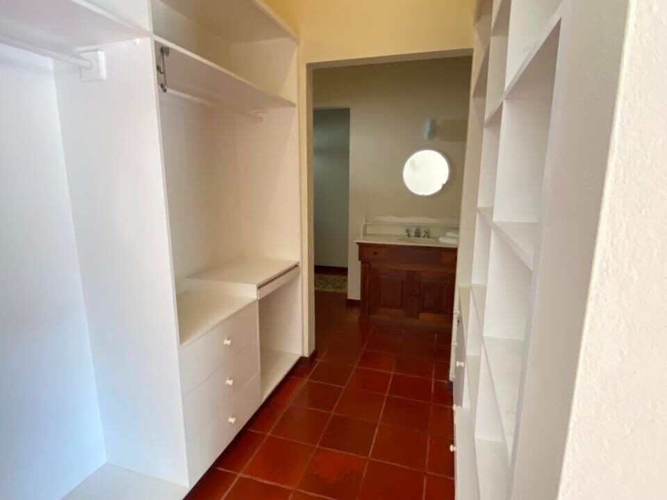 Casa-com-excelente-localização-no bairro-Cabore (29)