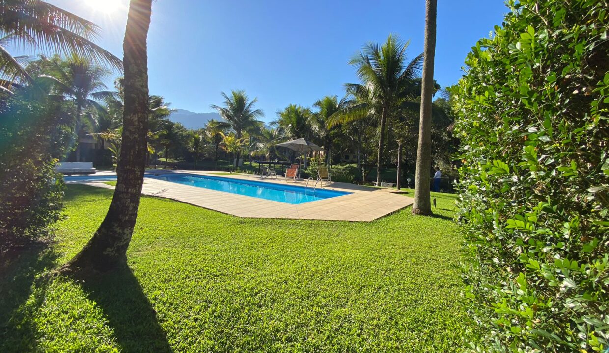 casa-a-venda-em-condominio-paraty (18)