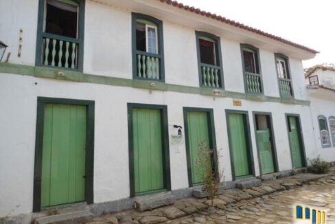 Casa e Ponto Comercial a venda no Centro Histórico de Paraty