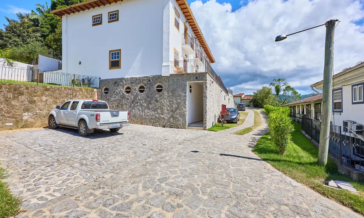 Casa a venda em Paraty em condomínio às margens Rio Perequê-Açú (7)