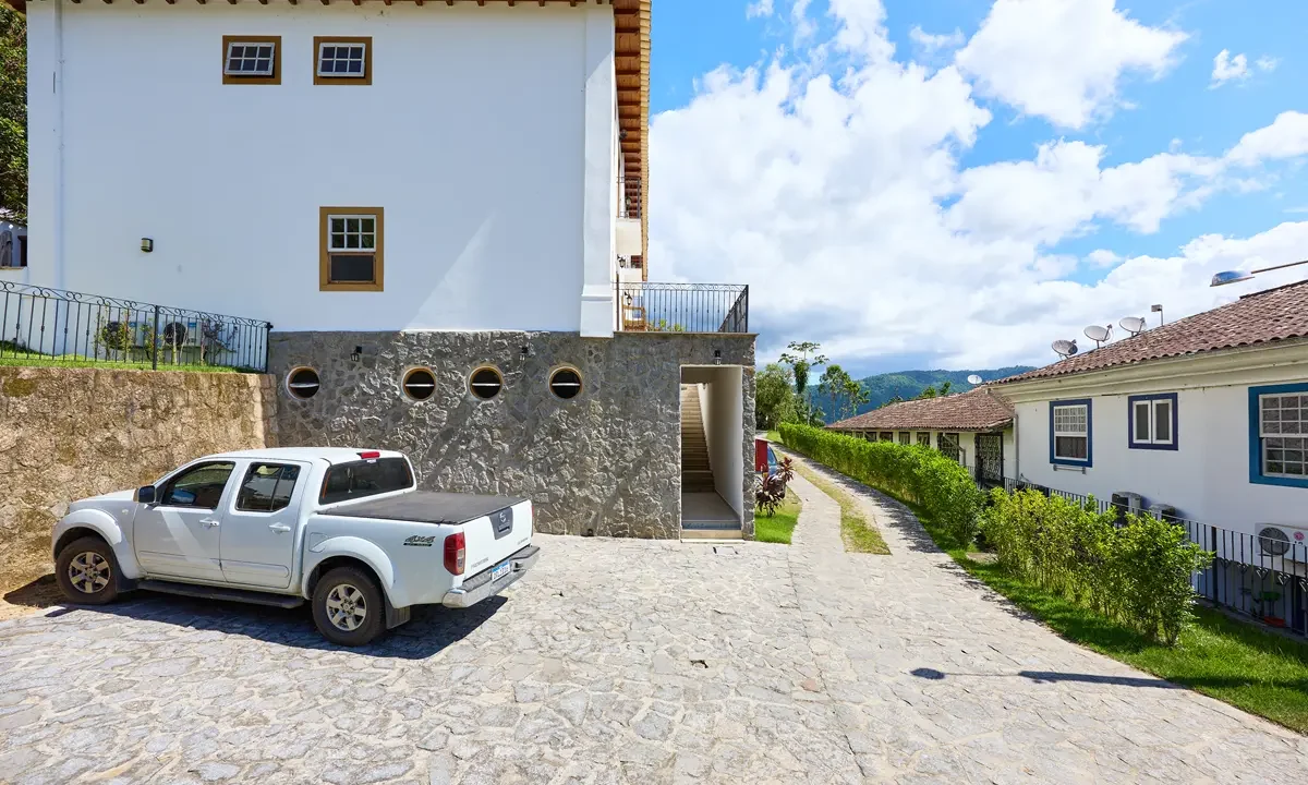 Casa a venda em Paraty em condomínio às margens Rio Perequê-Açú (8)