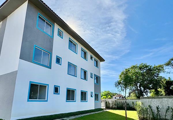 Apartamento a venda em condomínio estrada Paraty-Cunha
