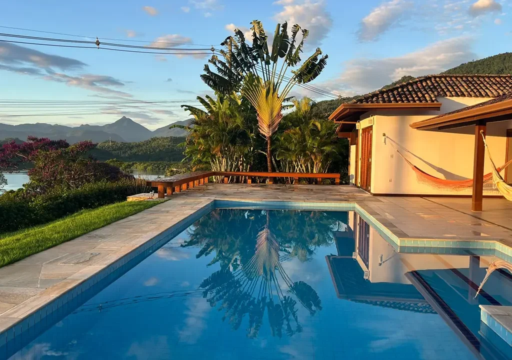 Casa a venda em Paraty com vista para o mar (13)