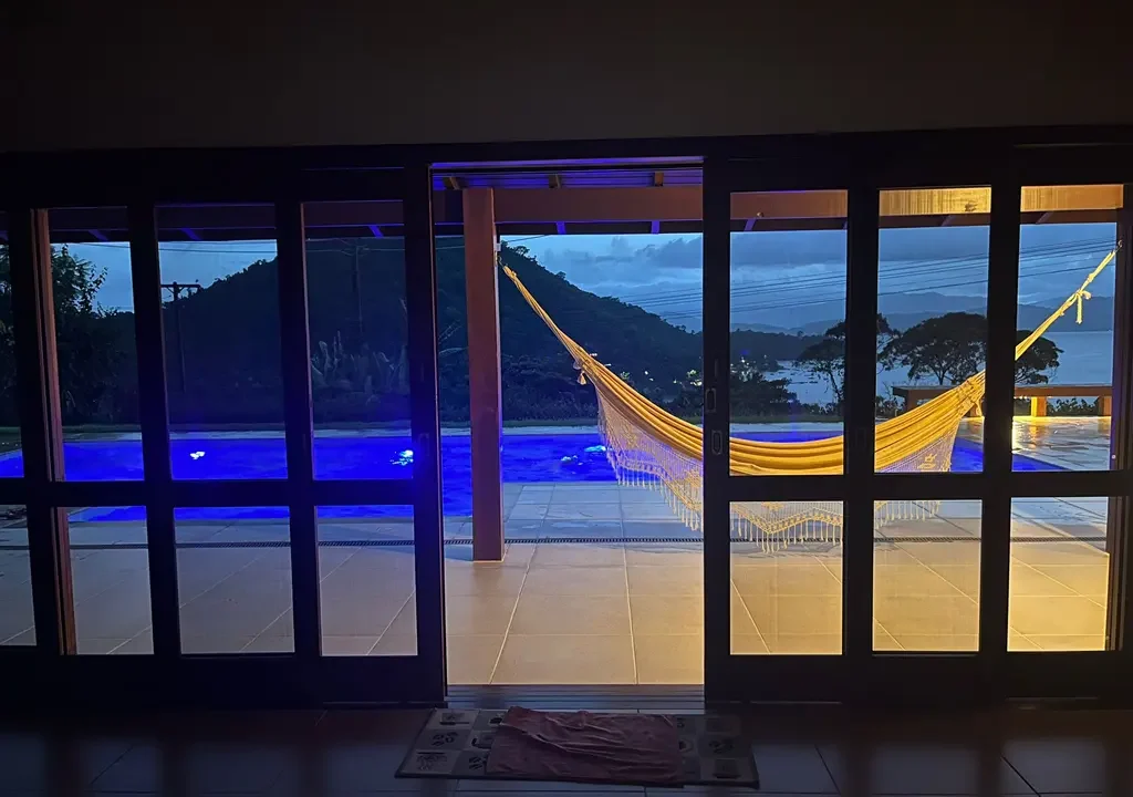 Casa a venda em Paraty com vista para o mar (2)