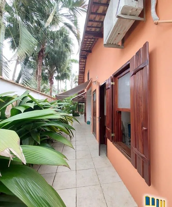 casa-a-venda-em-paraty-em-estilo-colonial (1)