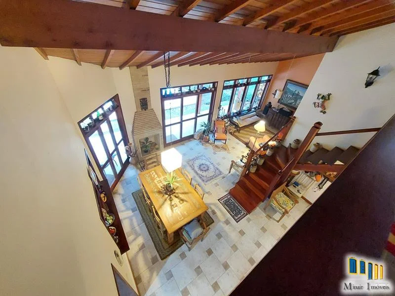 casa-a-venda-em-paraty-em-estilo-colonial (21)